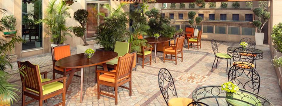 Jaypee Vasant Continental Hotel New Delhi Luaran gambar The hotel's lobby