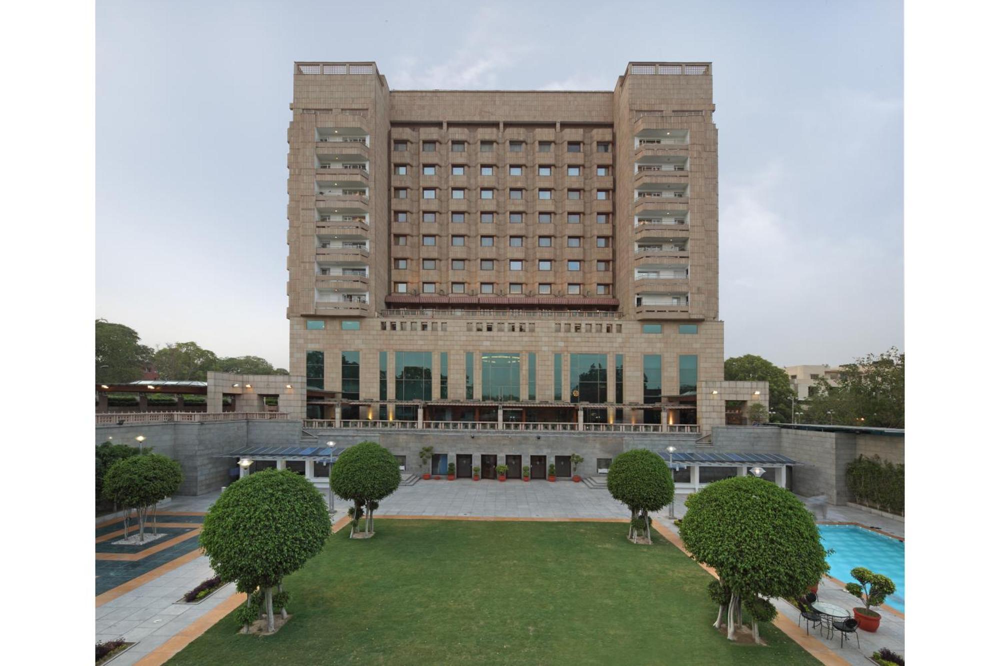 Jaypee Vasant Continental Hotel New Delhi Luaran gambar The Leela Palace, New Delhi